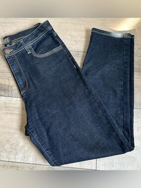 Urban Outfitters BDG High Rise Jeans Dark Wash Straight Leg Womens Size 28